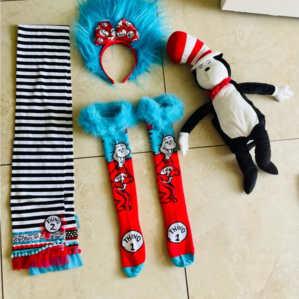 Dr. Seuss Presents Cat In The Hat  Family halloween costumes - Picture 3 of 11